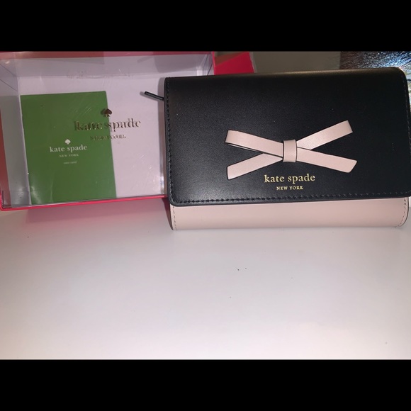 kate spade Handbags - kate spade wallet